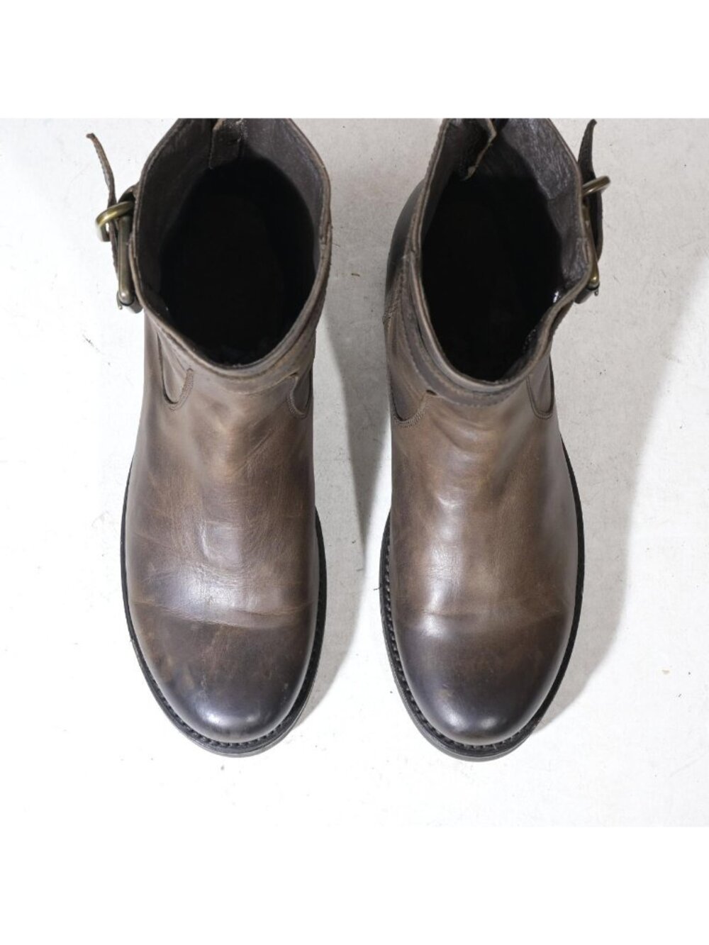 Frye Brown Leather Ankle Boots Large Ankle Buckle Back Zip Moto Style 3471362 Wo - Picture 5 of 7